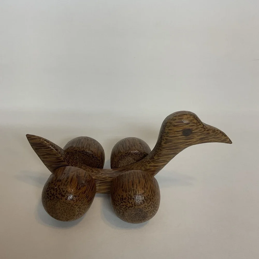 The Unbranded Brand vintage bird